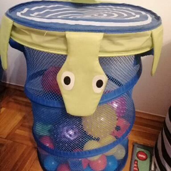 teknős tároló szenzoros labdákkal 4500ft