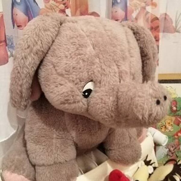 óriás elefánt 7000ft