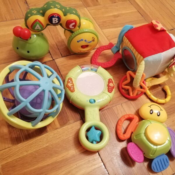 Baba játékcsomag 6 (a tükör zenél) 3500ft