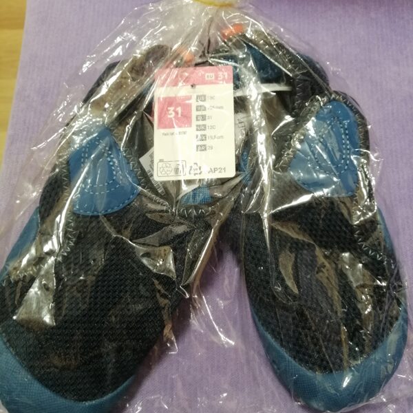 puha talpú gyerek tornacipő új 31-es 4000ft 