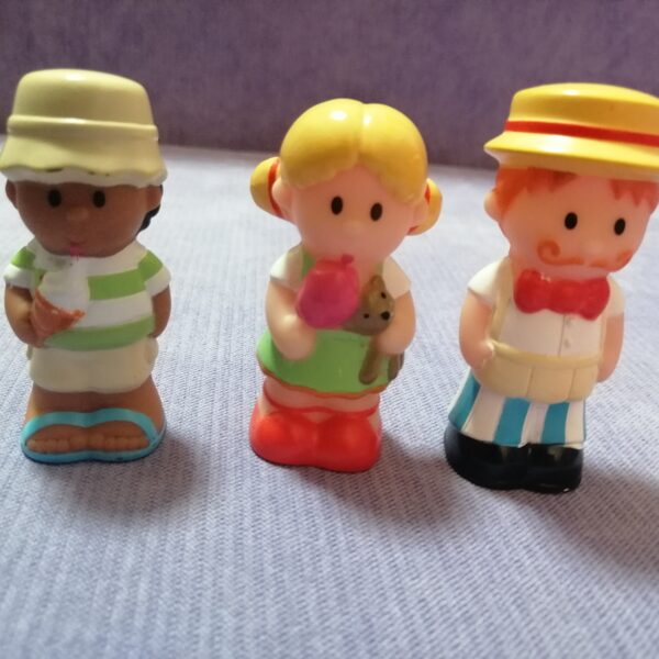 ELC figurák egyben 1500 ft