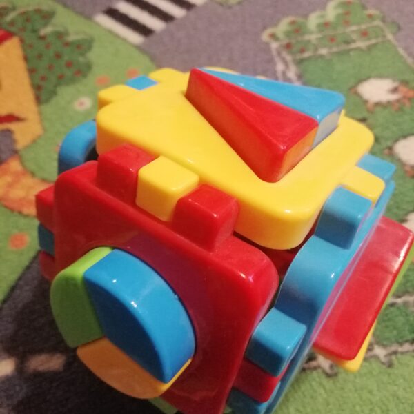 kirakó kocka 2000 ft