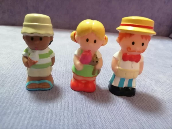 ELC figurák egyben 1500 ft